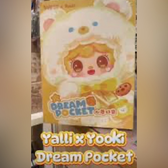 Yalli X Yooki Dream Pocket 400% Plush Doll - Picture 2 of 3